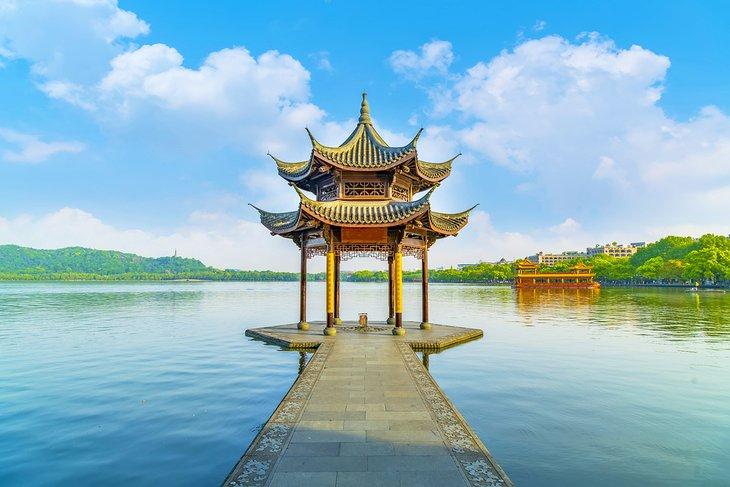 El Lago Oeste histórico de Hangzhou