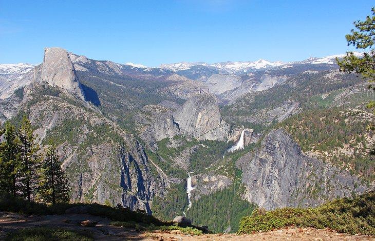 Vista de Half Dome, Vernal Fall y Nevada Fall desde Glacier Point