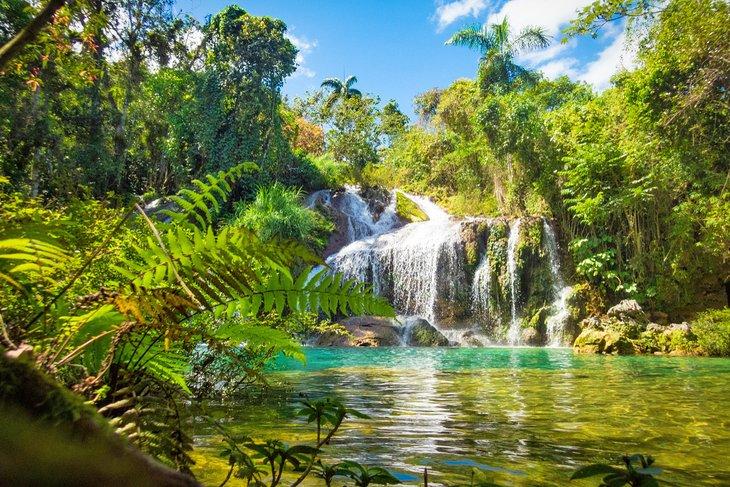 Poceta de Cristal en El Nicho National Park