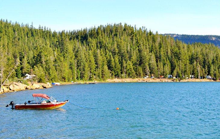Lago Paulina y campamento Little Crater Lake