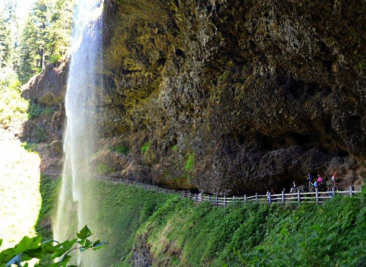 Cascada South en el Parque Estatal Silver Falls
