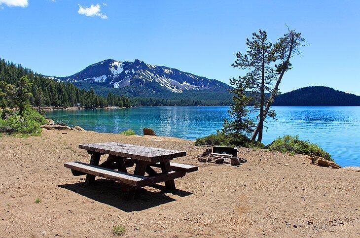 Un campamento en el lago Paulina