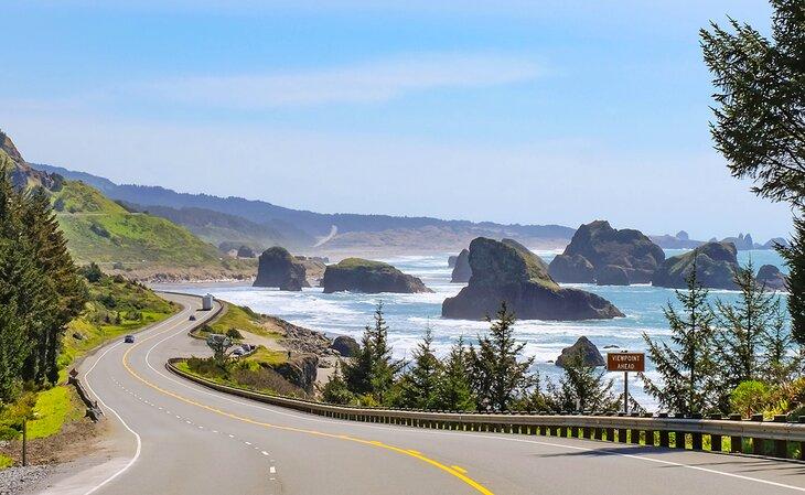 Vista a lo largo de la Pacific Coast Highway en Oregón