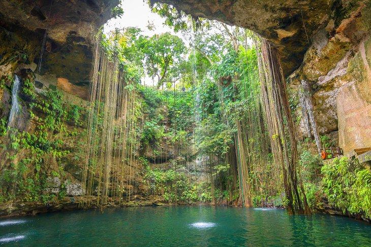 Cenote Ik Kil, Península de Yucatán