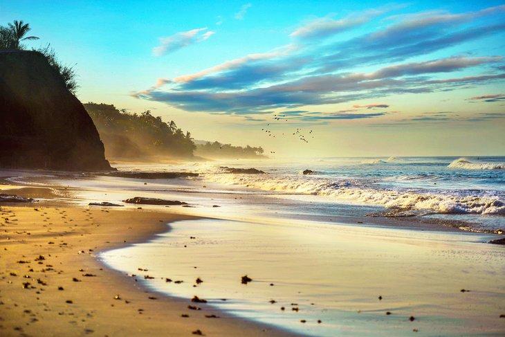 Amanecer en una playa de Riviera Nayarit