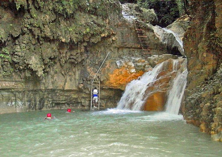 27 Cascadas de Damajagua