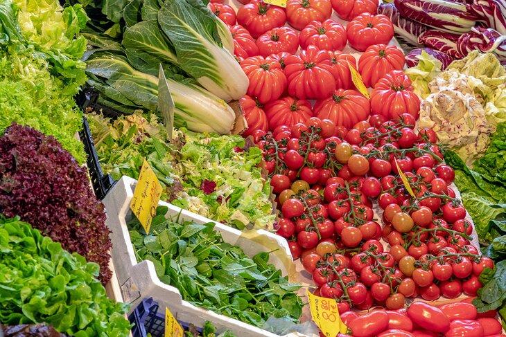 Verduras a la venta en la Kleinmarkthalle