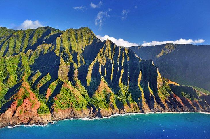 Luftaufnahme der Na Pali Küste in Kauai