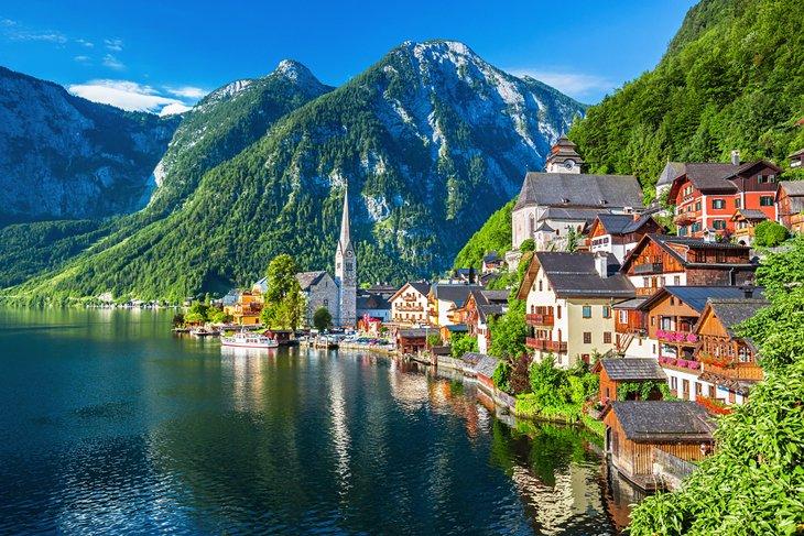 Pueblo de Hallstatt en los Alpes austriacos