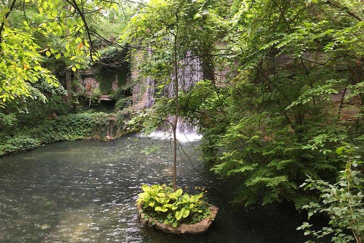 Cascada en Silver Dollar City