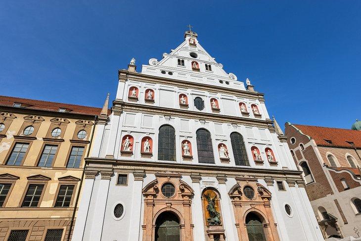 Michaelskirche (Iglesia de San Miguel)