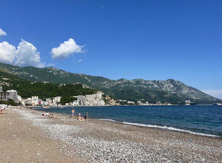 Becici Strand