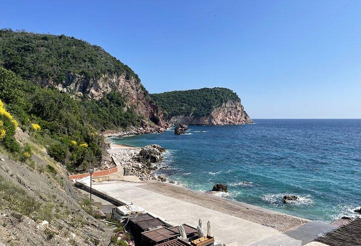 Crvena Glavica Strand