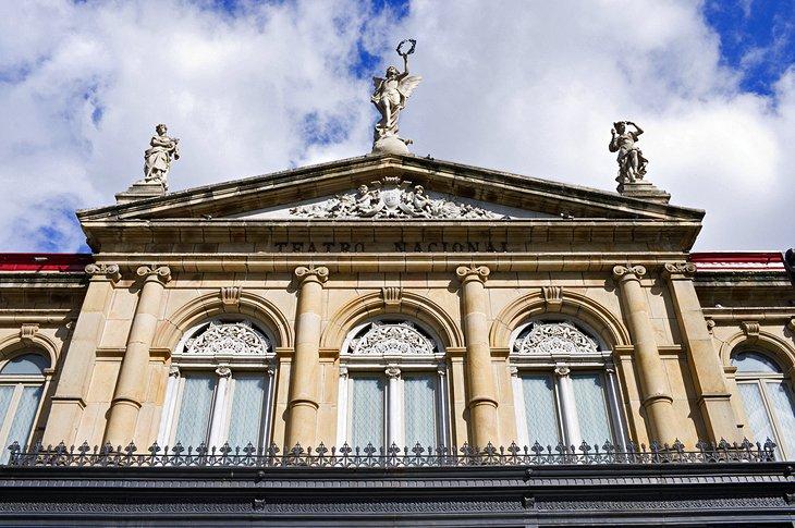 El Teatro Nacional en San José