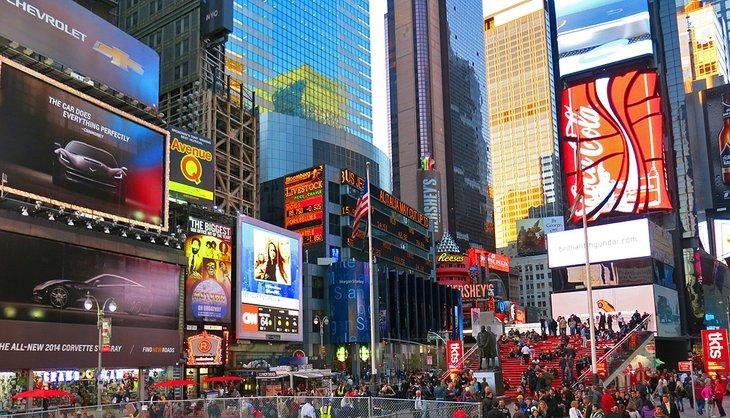 Times Square a primera hora de la tarde