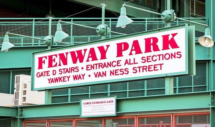 Entrée de Fenway Park