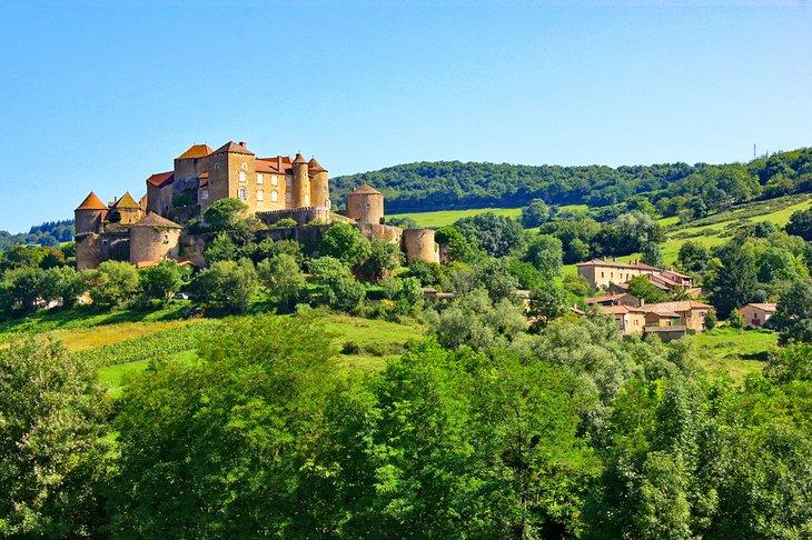 Abstecher auf dem Weg von Paris nach Saint-Tropez: Burgund, Schloss bei Cluny
