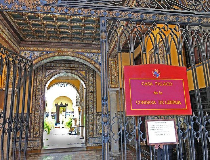 Palacio de la Condesa de Lebrija | Foto Copyright: Karen Hastings