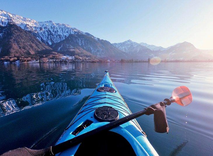 Kayak sur le lac de Brienz