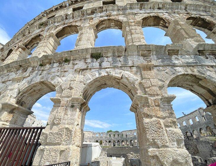 Arena romana de Pula