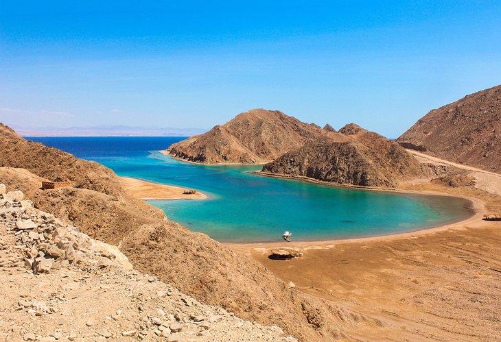 Baie du Fjord près de Taba