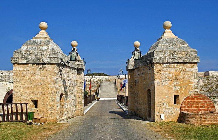 Fortaleza de San Carlos de la Cabaña