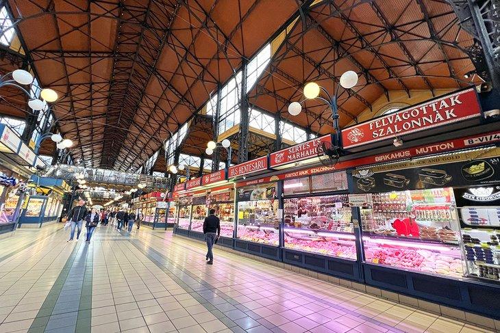Comida a la venta en la Sala de Mercado Central