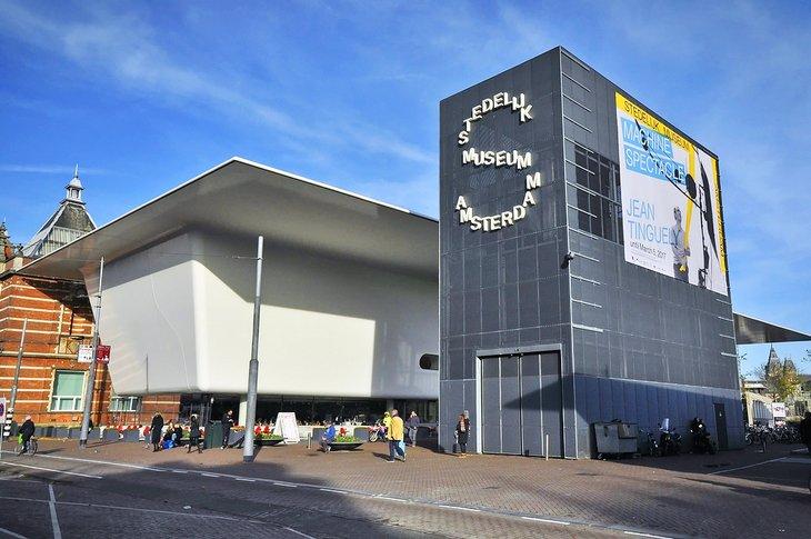 Stedelijk Museum Ámsterdam