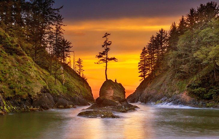 Deadman's Cove bei Sonnenuntergang, Cape Disappointment