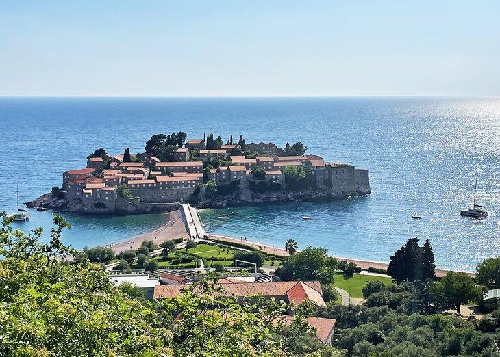 Vue sur Sveti Stefan