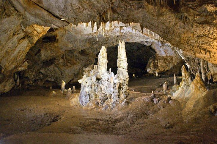 Grotte de Lipa