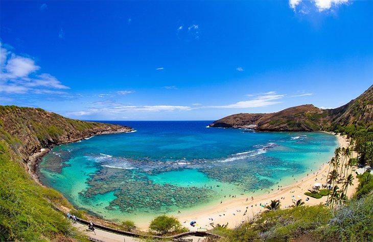 Hanauma Bay in Form einer Sichel
