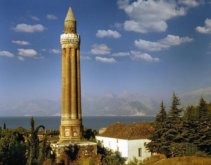 Minarete Yivli
