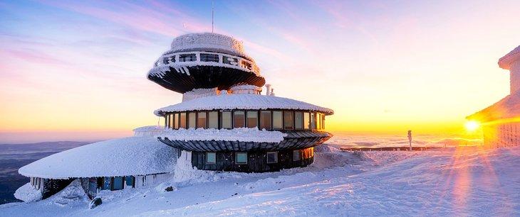 Vista invernal del Monte Śnieżka