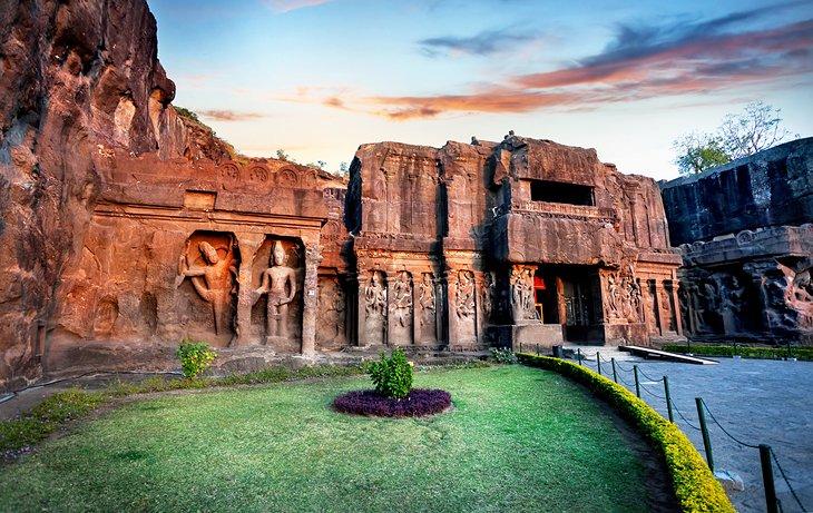 Eingang zu den Ellora-Höhlen