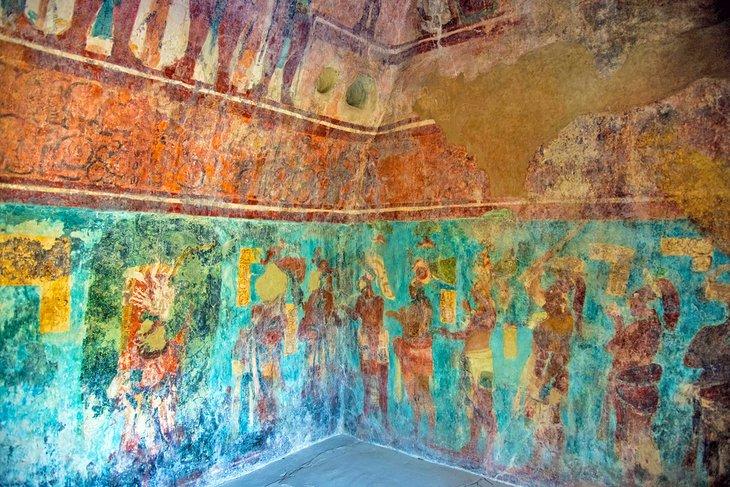 Muros pintados en Bonampak