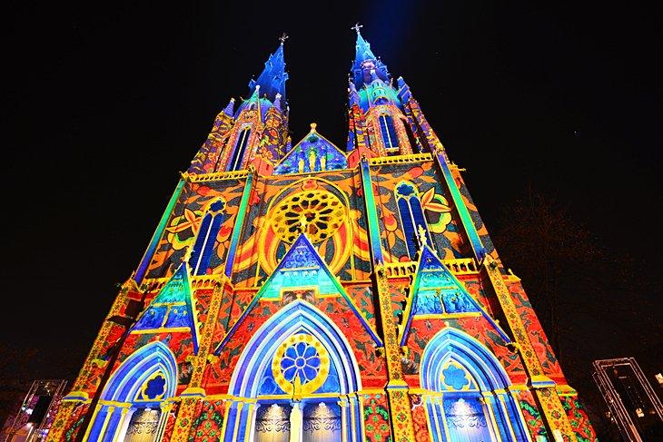GLOW et autres Festivals