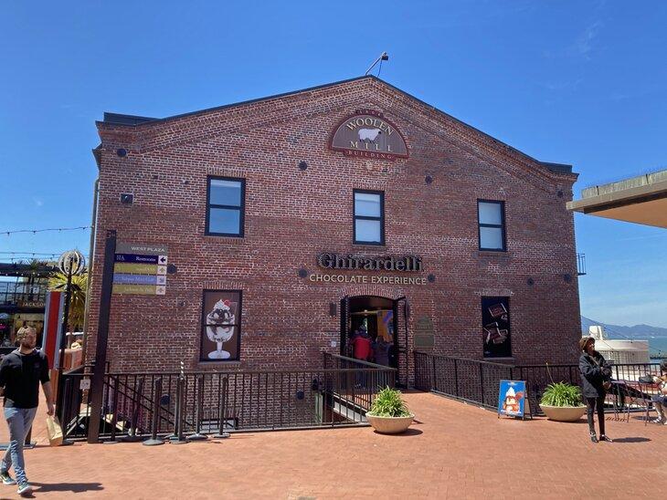 Tienda de Helados y Chocolates de Ghirardelli