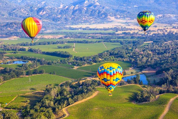 Globos de aire caliente sobre el valle de Napa