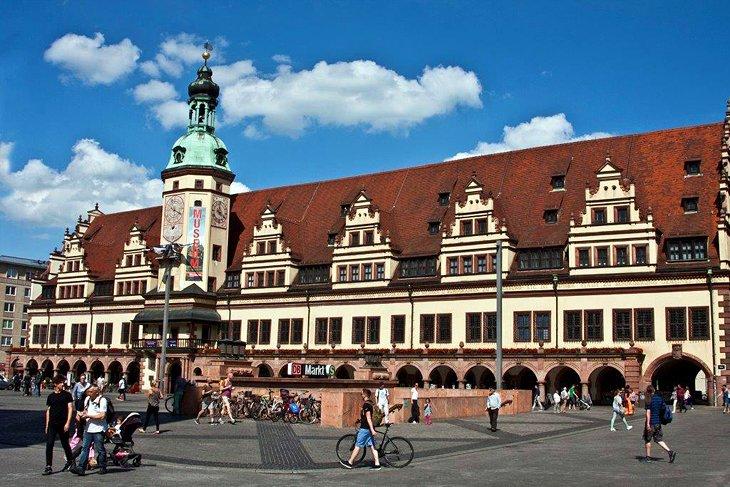 Markt y Antiguo Ayuntamiento