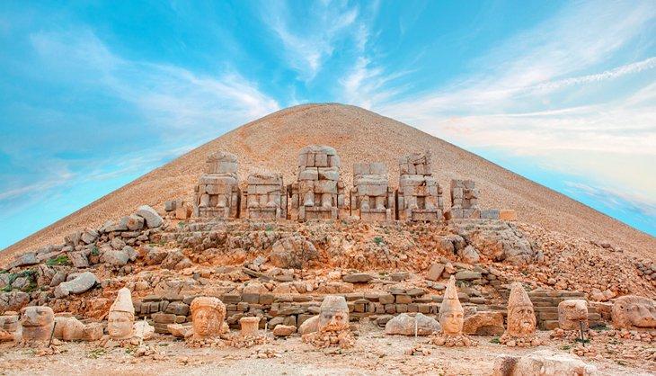 Estatuas en el Monte Nemrut