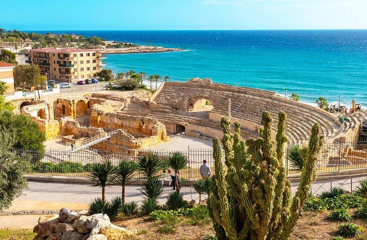 Vista de Tarragona, España y su Anfiteatro Romano
