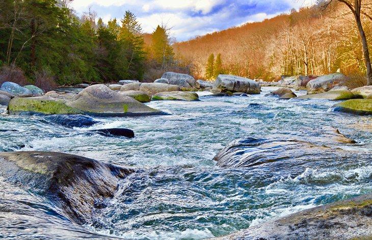 Une rivière traversant Oakland, Maryland