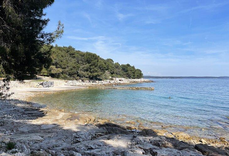 Plage de Skaraba