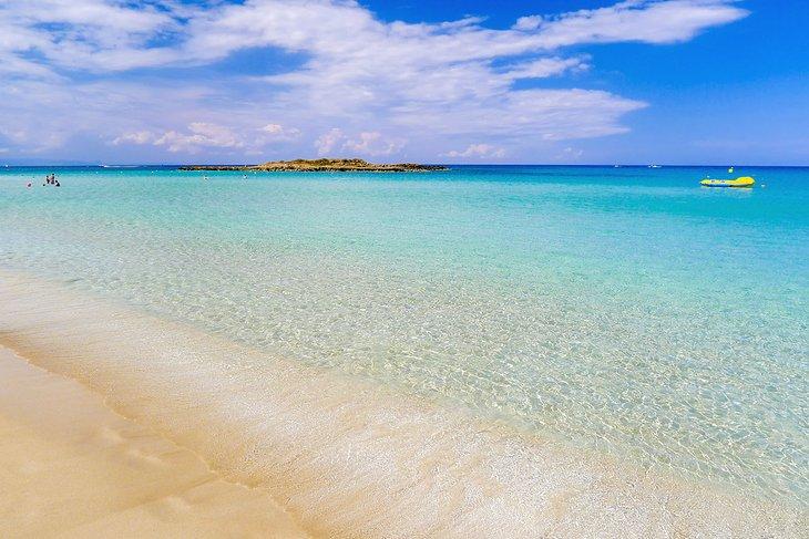 Playa hermosa en Protaras