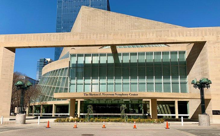 Centro Sinfónico Morton H. Meyerson