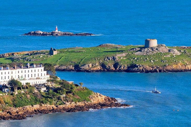 Vue depuis la colline de Killiney de l'île de Dalkey