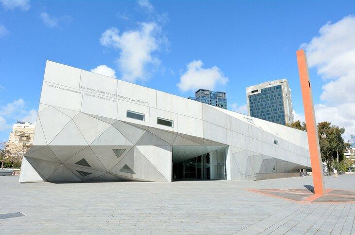 Museo de Arte de Tel Aviv | ChameleonsEye / Shutterstock.com
