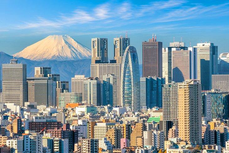 Tokio con el Monte Fuji a lo lejos
