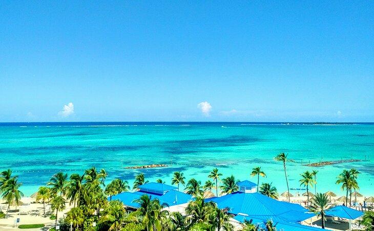 Aguas turquesas en las Bahamas